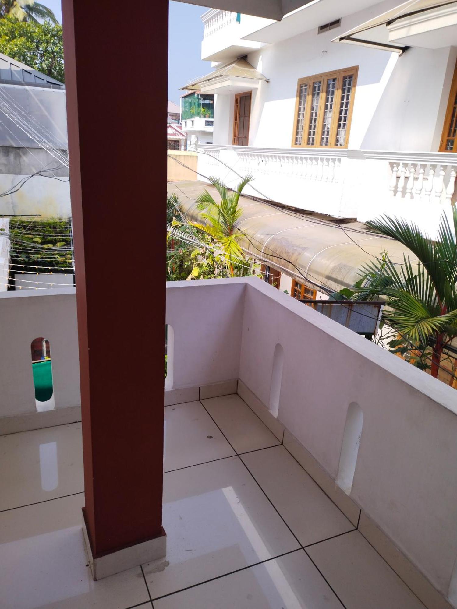 Greenview Homestay Kochi ภายนอก รูปภาพ